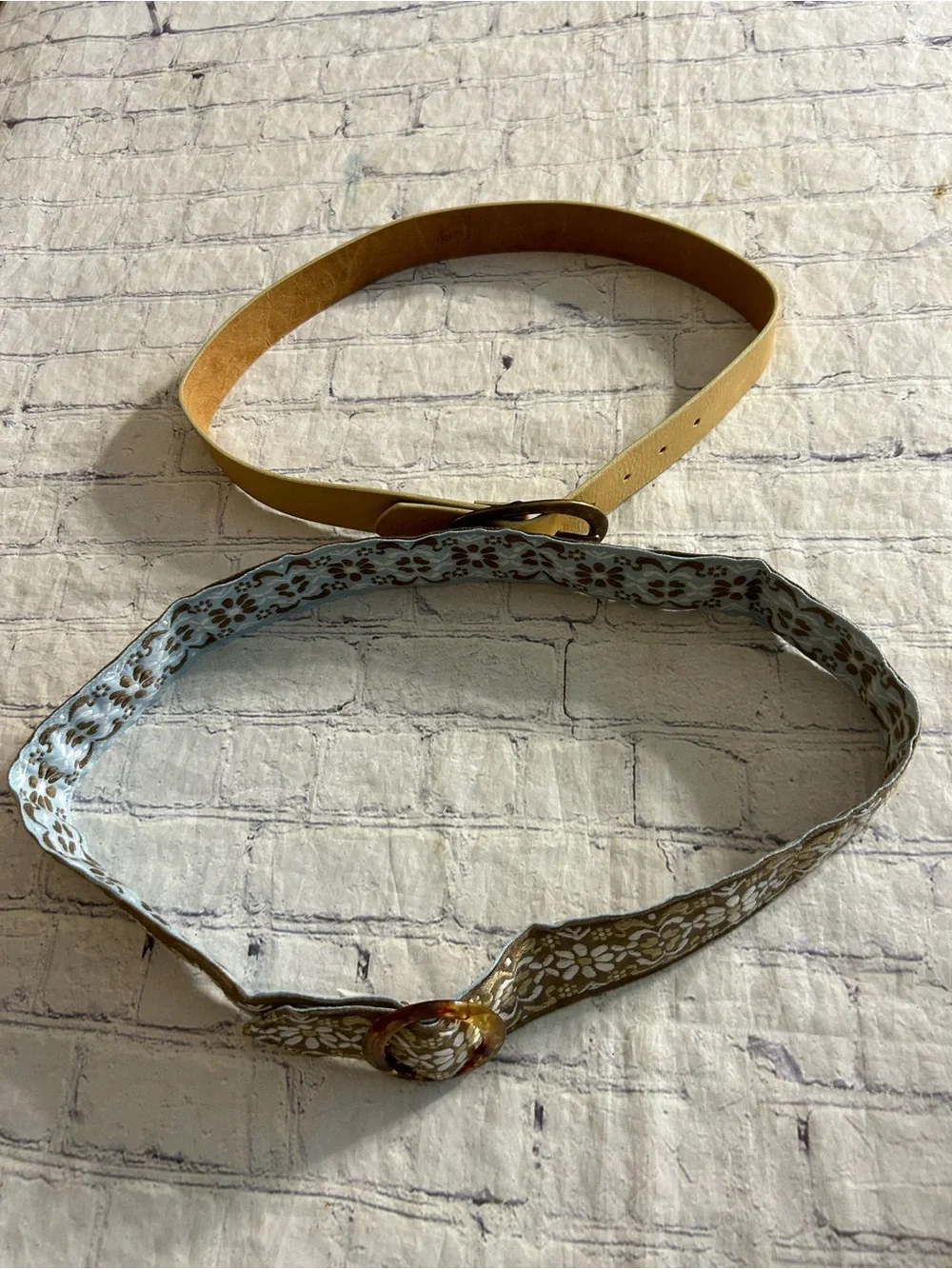 FRESH PRODUCE 100% COTTON BOHO BELT & VTG CANDIES METALLIC GOLD BELT
